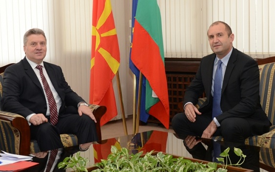 ВИДЕО: Бугарскиот претседател Румен Радев во официјална посета на Македонија