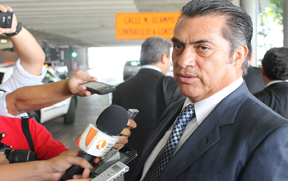 Кандидат за претседател на Мексико предложи да им се сечат рацете на крадците