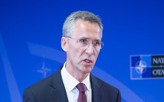 Столтенберг очекува министрите да потврдат дека вратите на НАТО се отворени за нови членки