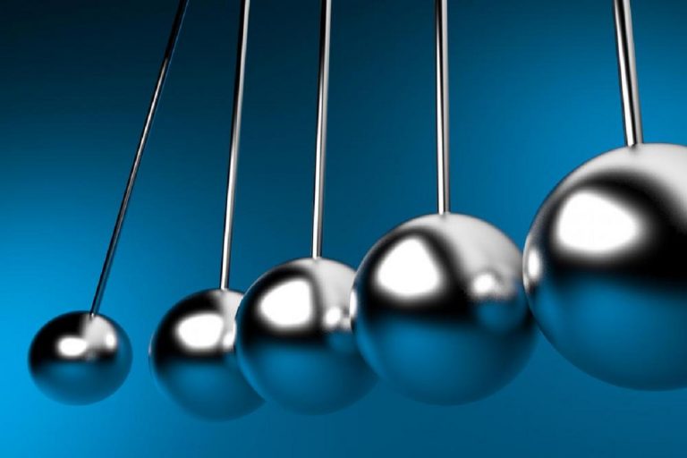 GIF: АЈДЕ НЕКОЈ ФИЗИЧАР ДА НИ ГО ОБЈАСНИ ОВА НА НАС НОРМАЛНИТЕ ШТО РЕДЕВМЕ КЕЦОВИ ПО ФИЗИКА