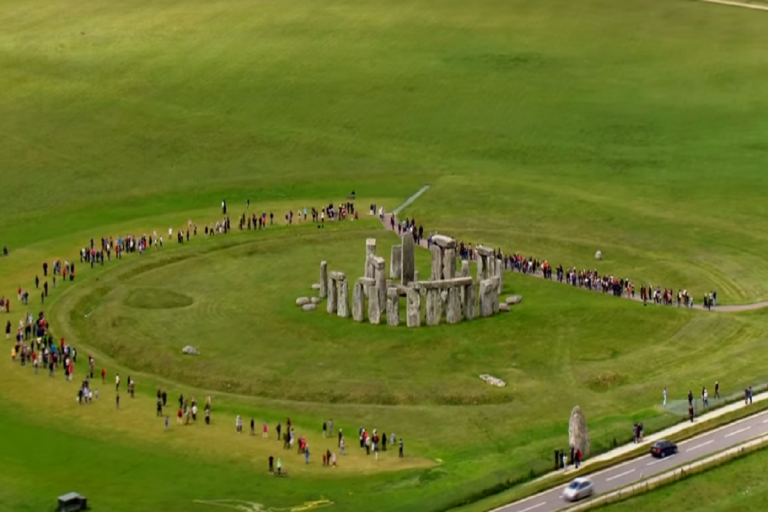 ЧЕКОР НАПРЕД ВО РАЗРЕШУВАЊЕТО НА ЗАГАТКАТА ЗА СТОУНХЕНЏ