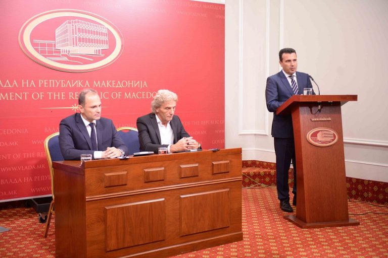 ПЛАТИТЕ НА ЗДРАВСТВЕНИТЕ РАБОТНИЦИ СЕ ЗГОЛЕМУВААТ ЗА 5%