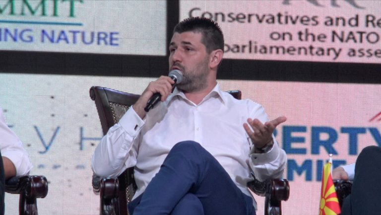 ПЕТАР КОЛЕВ: ЗА ДА МОЖАТ ГРАЃАНИТЕ ДА УЖИВААТ ВО СВОЈАТА СЛОБОДА ТРЕБА ДА ЈА НАМАЛИМЕ ВЛАСТА НА ДРЖАВАТА, ВЛАДАТА И ПАРЛАМЕНТОТ