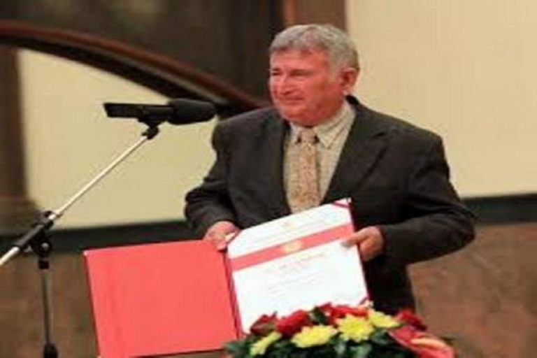 МИНИСТЕРОТ ЗА КУЛТУРА АДЕМИ УПАТИ ТЕЛЕГРАМА СО СОЧУВСТВО ПО ПОВОД СМРТТА НА УМЕТНИКОТ ИСЕНИ РЕЏАИ