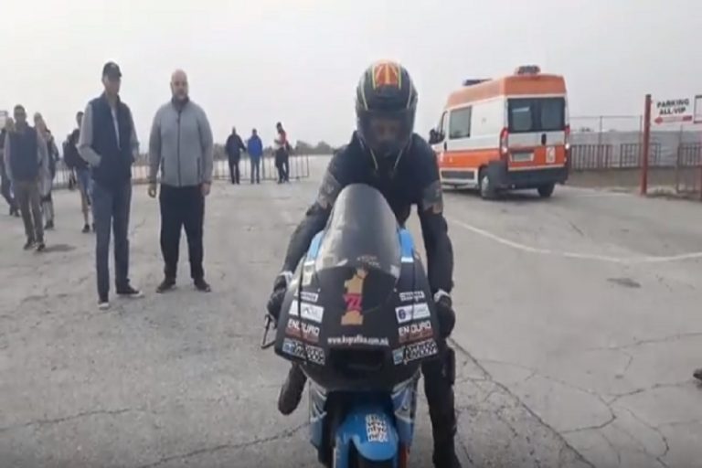 МАКЕДОНСКИОТ МОТОЦИКЛИСТ БУЗАЛКОВСКИ ГО ОСВОИ БУГАРСКИОТ НАЦИОНАЛЕН ШАМПИОНАТ