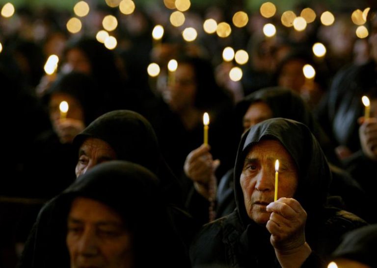 ЕХ НАША ИЛУЗОРНА МАКЕДОНИЈО, НЕ СИ СЕВЕРНА, ИЗМАЧЕНА СИ!