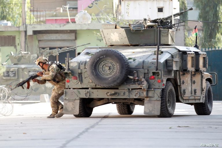 БОМБАШКИ НАПАД ВО АВГАНИСТАН, НАД 20 МРТВИ