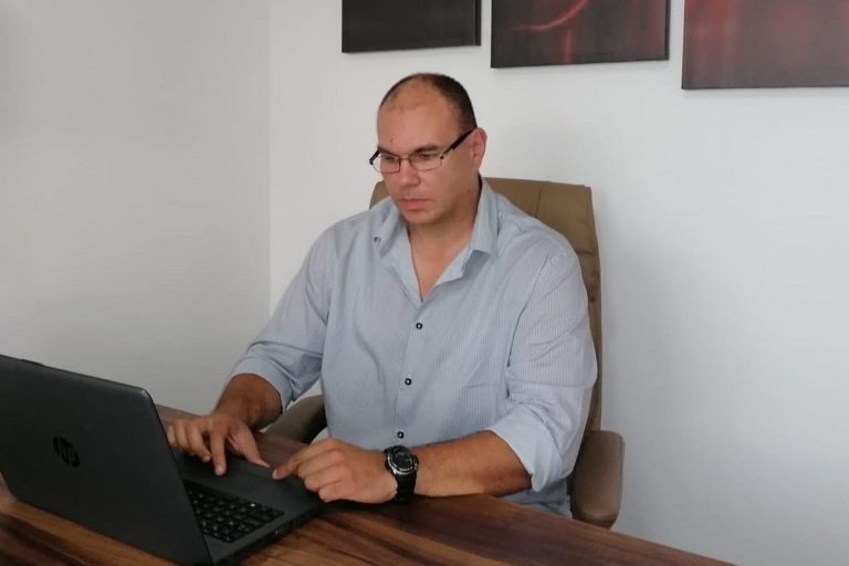 ЗОШТО МАКЕДОНИЈА НЕМА РОДИТЕЛИ