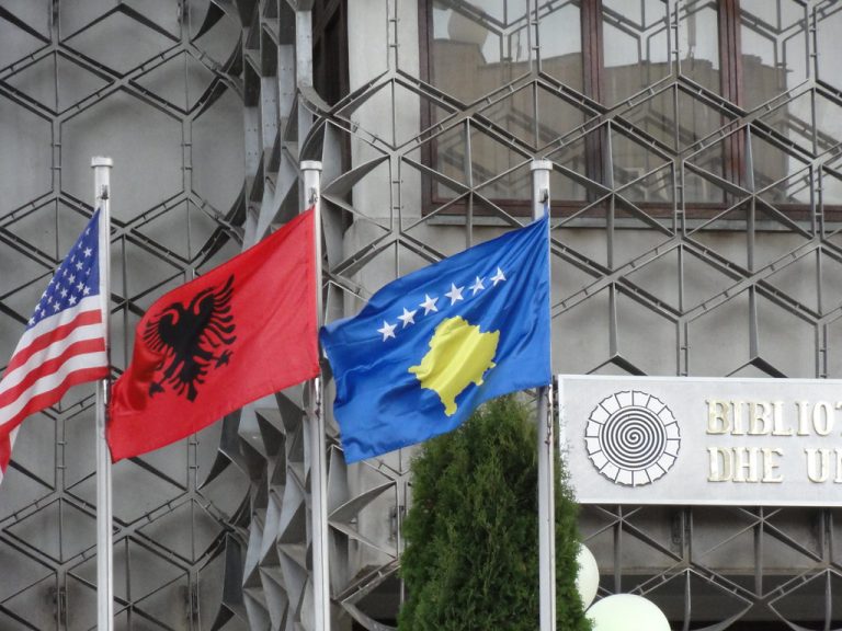 АНТИАЛБАНСТВО СО СРПСКИ СВЕТОГЛЕД