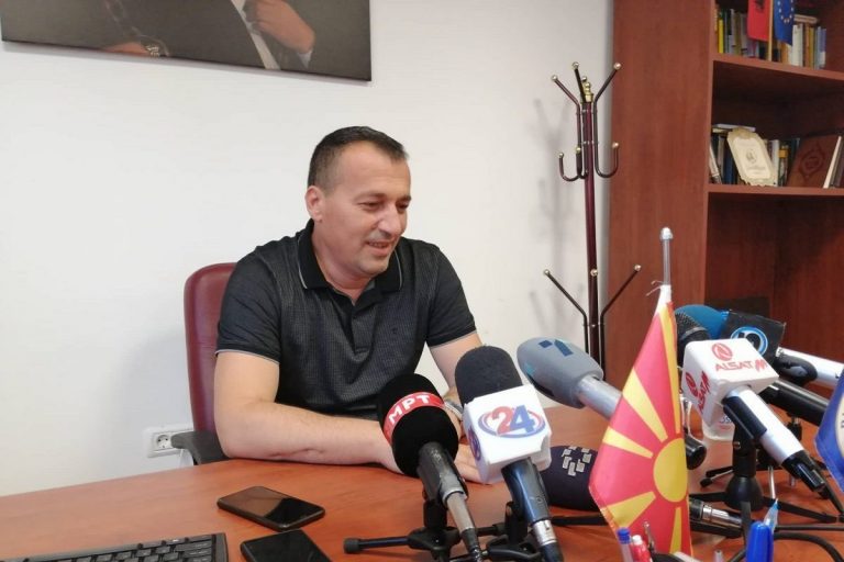 АЛИЈАНСА НА АЛБАНЦИТЕ БАРА ЛИДЕРСКА СРЕДБА НА АЛБАНСКИТЕ ПАРТИИ ВО ПРИСУСТВО НА МЕЃУНАРОДНИ ПРЕТСТАВНИЦИ