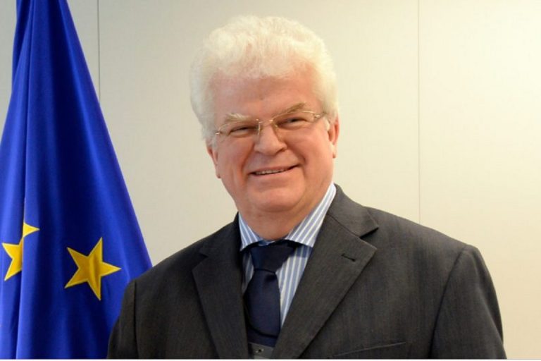 РУСИЈА ГИ КАНИ МАКЕДОНИЈА И АЛБАНИЈА ДА СЕ ПРИКЛУЧАТ НА ЕВРОАЗИСКАТА УНИЈА