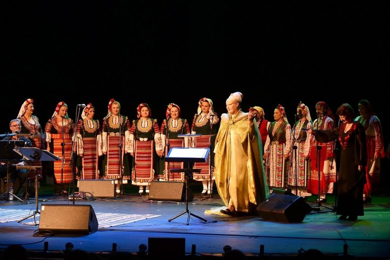 КОНЦЕРТ НА ЛИЗА ЖЕРАРД & THE MYSTERY OF THE BULGARIAN VOICES