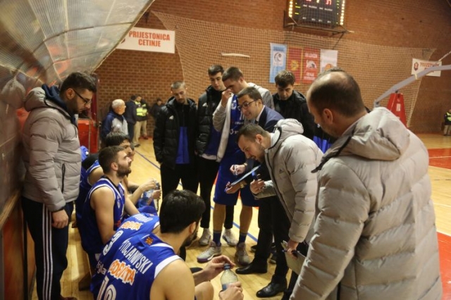 КОЧОВ: ЛОВЌЕН ИГРА ОДЛИЧНО НА ДОМАШЕН ТЕРЕН, НО МУ ГИ ЗНАЕМЕ СЛАБИТЕ СТРАНИ!