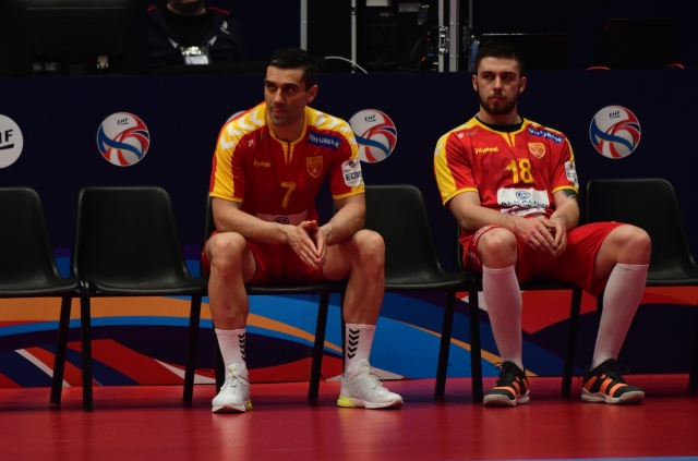 НЕОФИЦИЈАЛЕН ПЛАСМАН НА МАКЕДОНИЈА НА ЕП: ФРАНЦИЈА, ПА НИЕ!