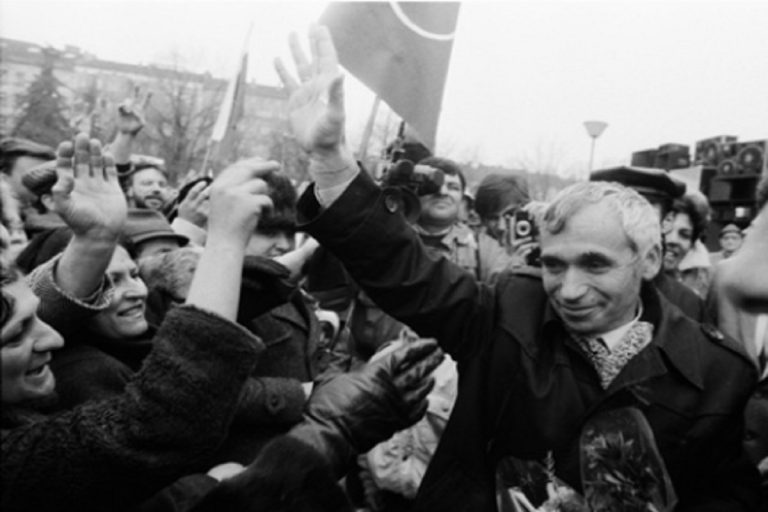 Д-Р ЖЕЉУ ЖЕЛЕВ ЗАСЛУЖУВА УЛИЦА ВО СКОПЈЕ