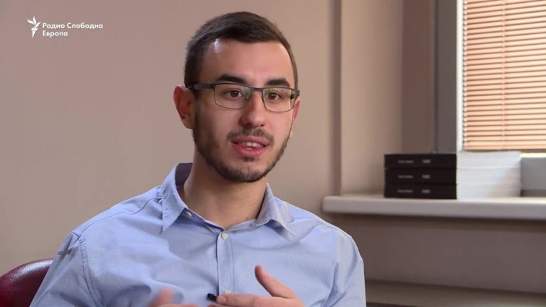 ЕФТИМОВ ЗА РАДИО СЛОБОДНА ЕВРОПА: ВИСОКОТО ОБРАЗОВАНИЕ СЕ РАСПАЃА