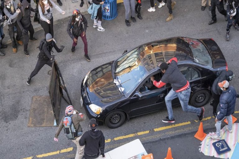 МАЖ ОТВОРИ ОГАН ПО ДЕМОНСТРАНТИТЕ ВО СИЕТЕЛ