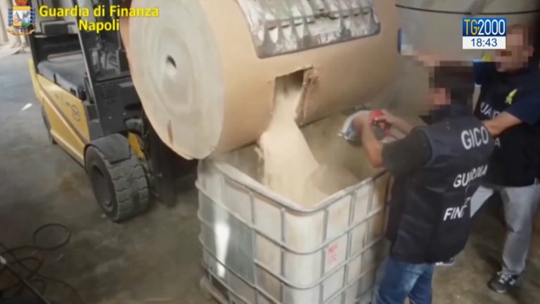 ИТАЛИЈАНСКАТА ПОЛИЦИЈА ЗАПЛЕНИ АМФЕТАМИН ЗА ЕДНА МИЛИЈАРДА ЕВРА