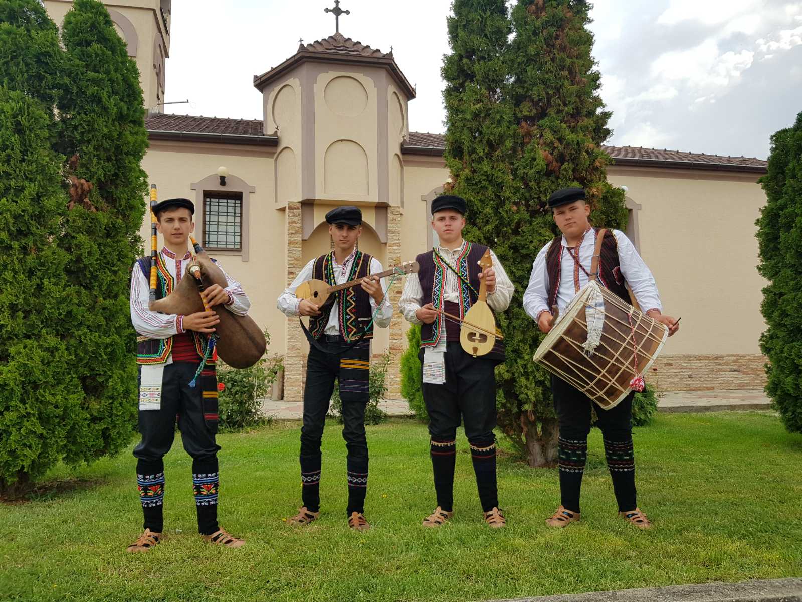 ОРКЕСТАРОТ ПРИ ФОЛКЛОРЕН АНСАМБЛ „ЉУПЧО САНТОВ“ СО ПРВА НАГРАДА НА МЕЃУНАРОДНИОТ МУЗИЧКИ НАТПРЕВАР „СЕРГЕЈ МИХАЈЛОВ“ ВО ШТИП
