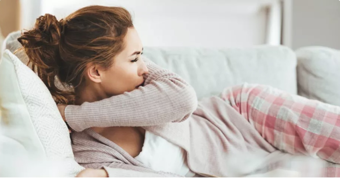 СКРИЕНИТЕ СИМПТОМИ КОИ ПОКАЖУВААТ ДЕКА ИМАТЕ ПНЕВМОНИЈА