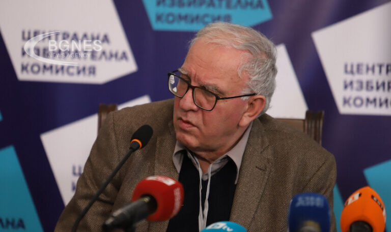 Рекордно низок одзив на изборите за претседател и парламент во Бугарија