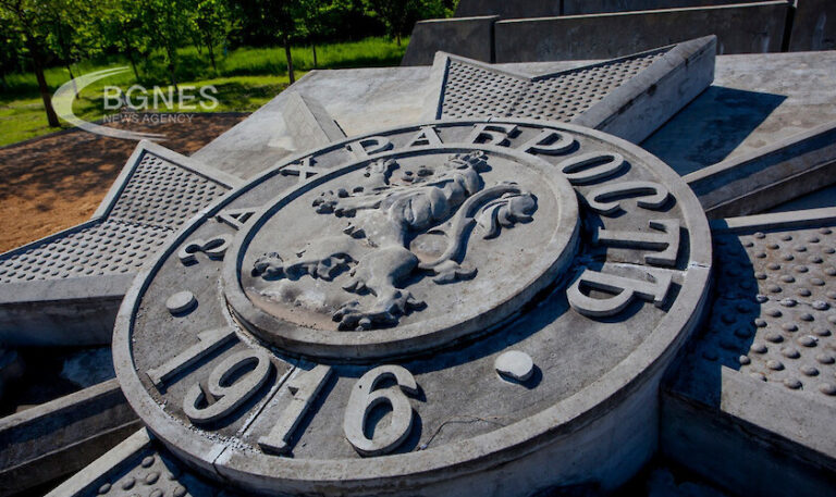 Меморијалот „Воена гробница Тутракан 1916“- пример како Бугарија го почитува споменот за хероите