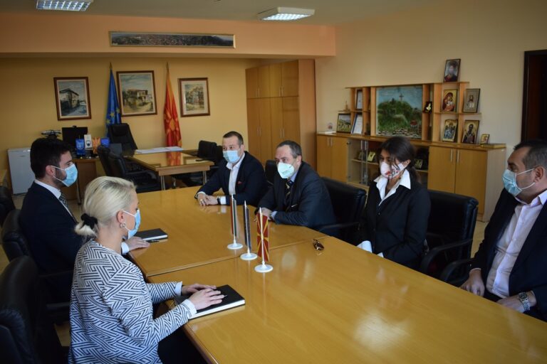 (Видео) Бугарскиот амбасадор Ангел Ангелов: Општина Штип ќе се вклучи во иницијативата „Стоп за домашното насилство-Биди храбра“ на мојата сопруга Билјана