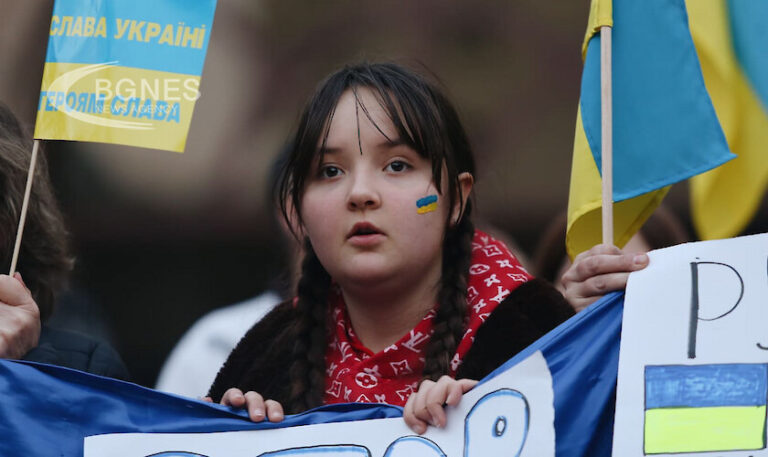 Нова демонстрација во Софија во поддршка на Украина: Ние не сме неутрални!