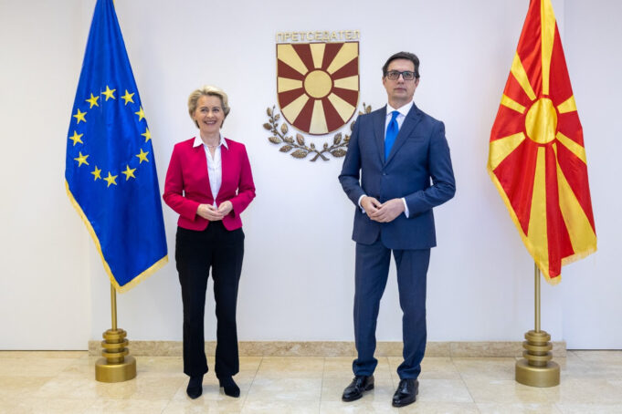 Пендаровски: Прифаќањето на францускиот предлог ќе овозможи деблокада на евроинтеграциите