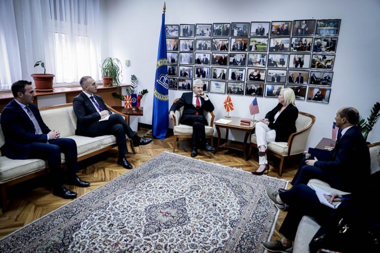 Ахмети – Агелер: Го продолжуваме европскиот пат со целосна американска поддршка