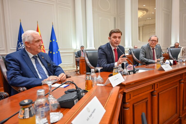 Османи со шефовите на дипломатските мисии: Со многу работа, упорност и компромис ја нагласивме европската надеж за целиот регион