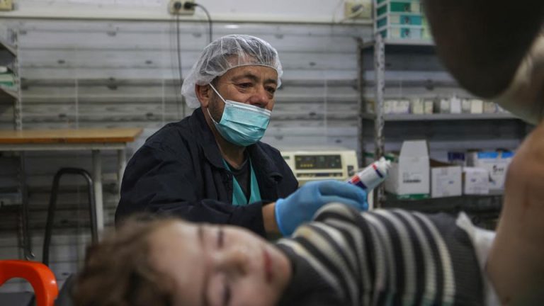 Децата што ги преживеаја земјотресите во Турција се изложени на долготрајна траума: „Дали ќе умреме?“