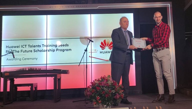 Докторантите на БАН беа наградени во програмата за стипендии на Huawei