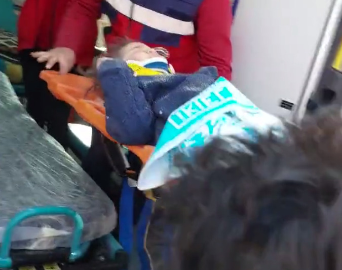 (Видео) Уште едно чудо во Турција: Спасено момче кое поминало 152 часа под урнатините