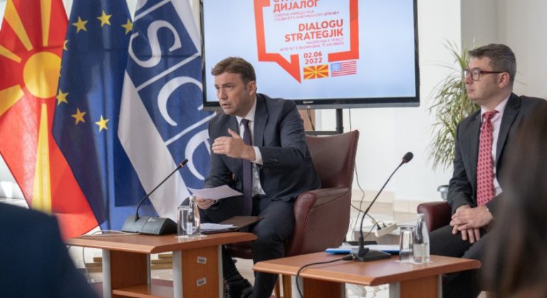 Османи ги запозна невладините организации со Стратешкиот дијалог меѓу Македонија и САД