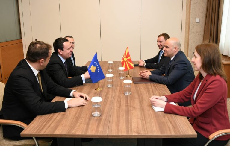 Ковачевски-Курти: Македонија ги поддржува евро-атлантските аспирации на Косово
