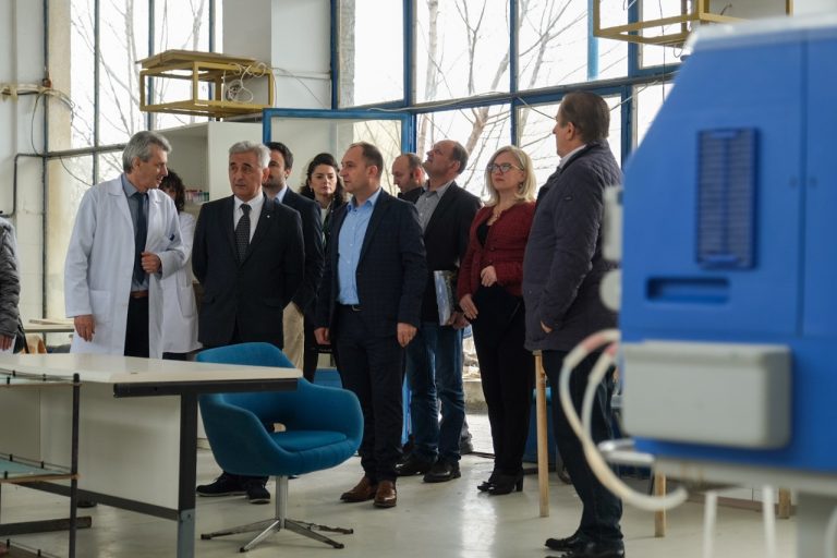 Пенов: По шеесет години, се реновира специјализираната болница „Нефрологија“ во Струга