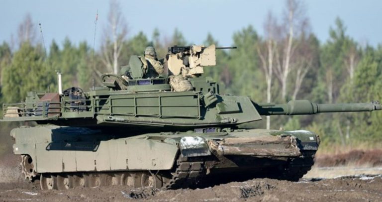 Германски тенкови Леопард 2 пристигнаа во Украина