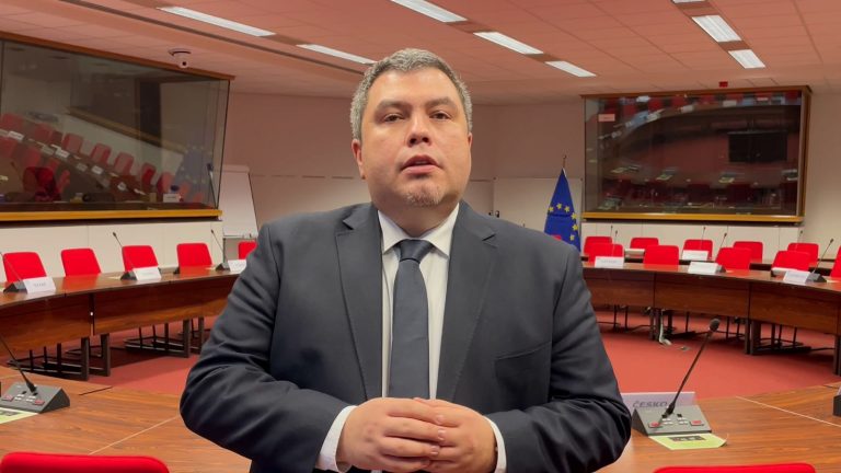 Маричиќ од Брисел: Процесот на преговори со ЕУ го отвора пазарот на труд и го прави македонскиот работник повреднуван