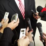 АВМУ: Новинарите мора да можат слободно и непречено да ја вршат својата работа без закани, заплашување и притисоци