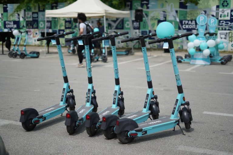 Досега украдени три тротинети, соопшти МВР