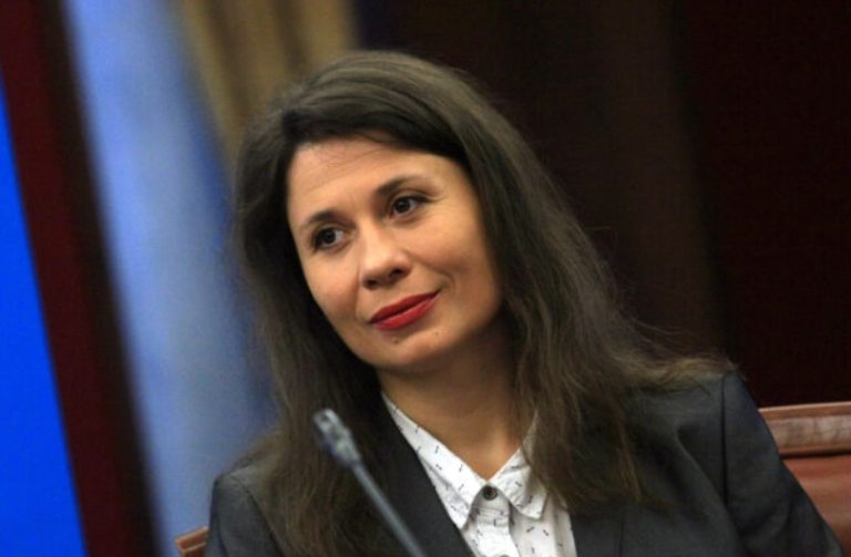 Бугарската пратеничка Елисавета Белобрадова ќе присуствува на судското рочиште за случајот на Ива Михаилова во Кочани
