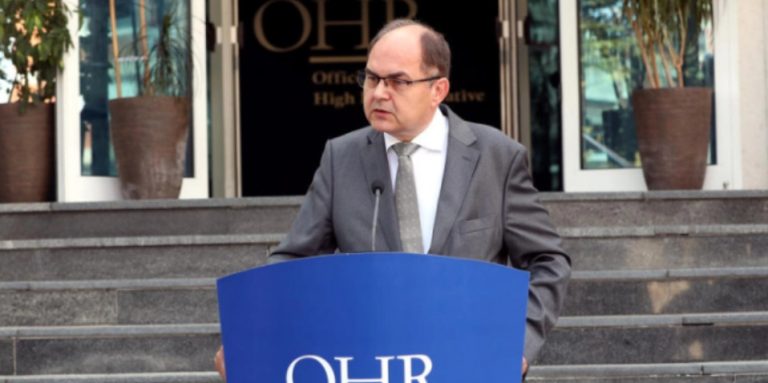 Додик со својот авантуризам го загрозува Дејтонскиот договор, вели Шмит