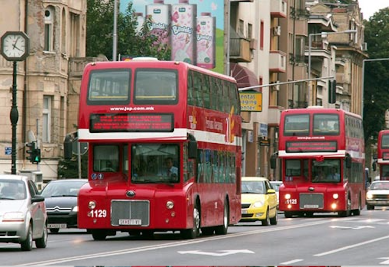 Поради Задушница, посебен сообраќаен режим в петок и сабота во Скопје