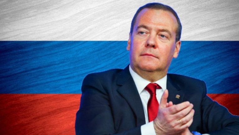 Медведев: Има два начина за решавање на конфронтацијата во светот