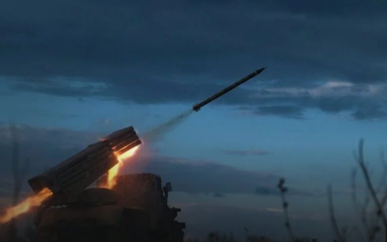 Жесток напад на украинска територија: повеќе од 50 проектили и гранати го погодија Белогород