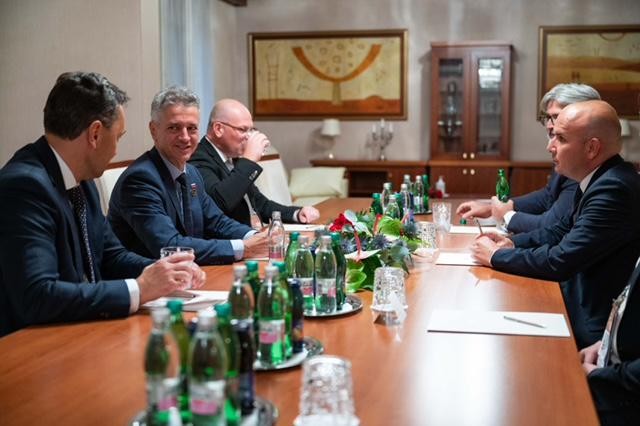 Словенија ја потврди својата поддршка за прием на Бугарија и Романија во Шенген