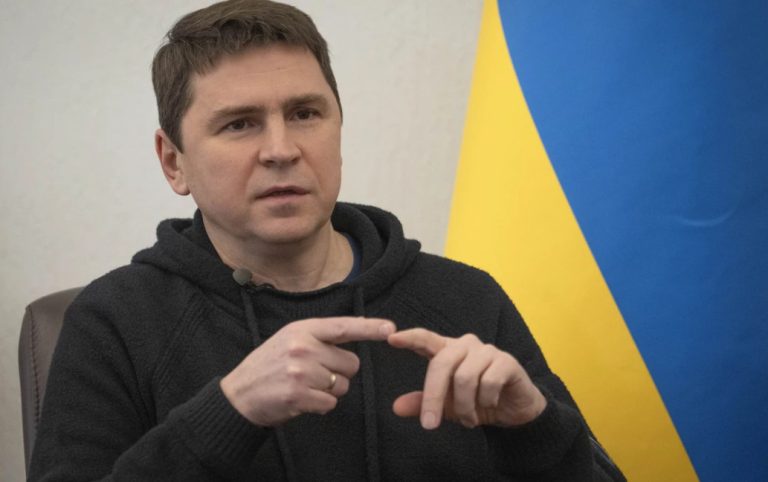 Подољак му одговори на шефот на канцеларијата на Столтенберг: „Украина нема да тргува со територии за членство во НАТО“
