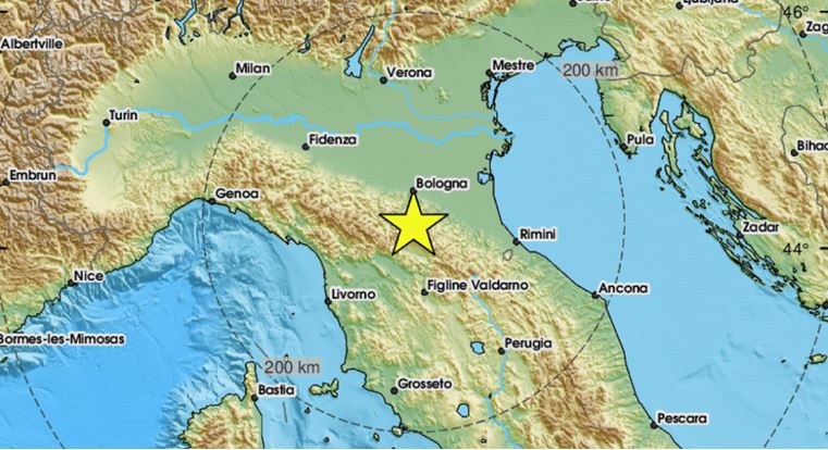 Силен земјотрес рано утринава ја погоди Италија