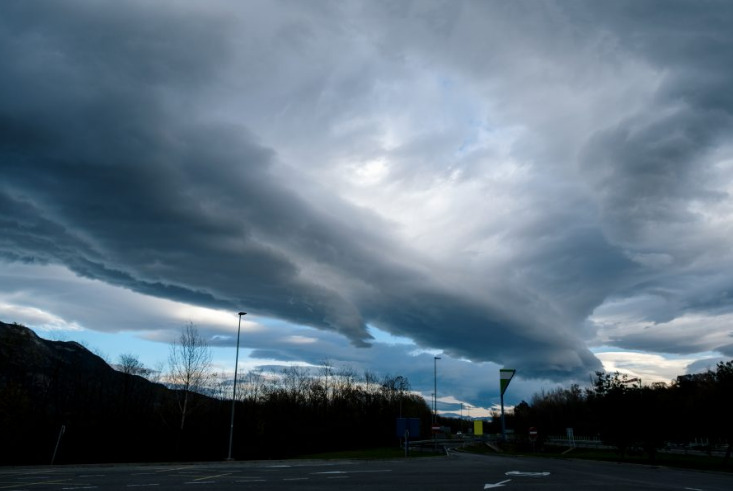 Големо невреме се заканува да ја парализира Словенија: црвено предупредување издадено за поголемиот дел од земјата